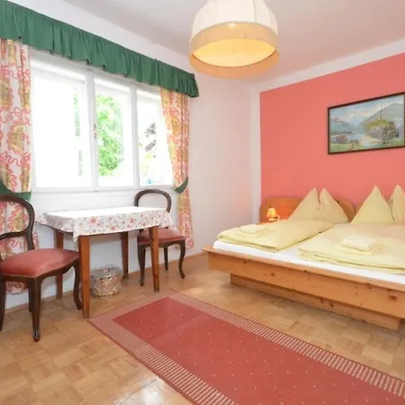 Ulli Apartment
